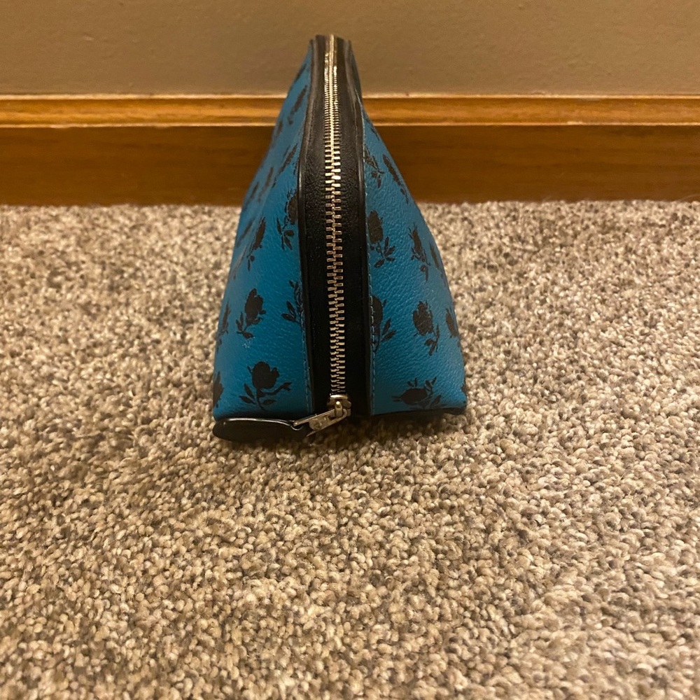 Coach badlands Floral travel pouch - Picture 2 of 3